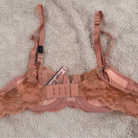 Victoria's Secret Dream’s Angel Push-Up Bra - Mauve Pink - 32A - Picture 2 of 2